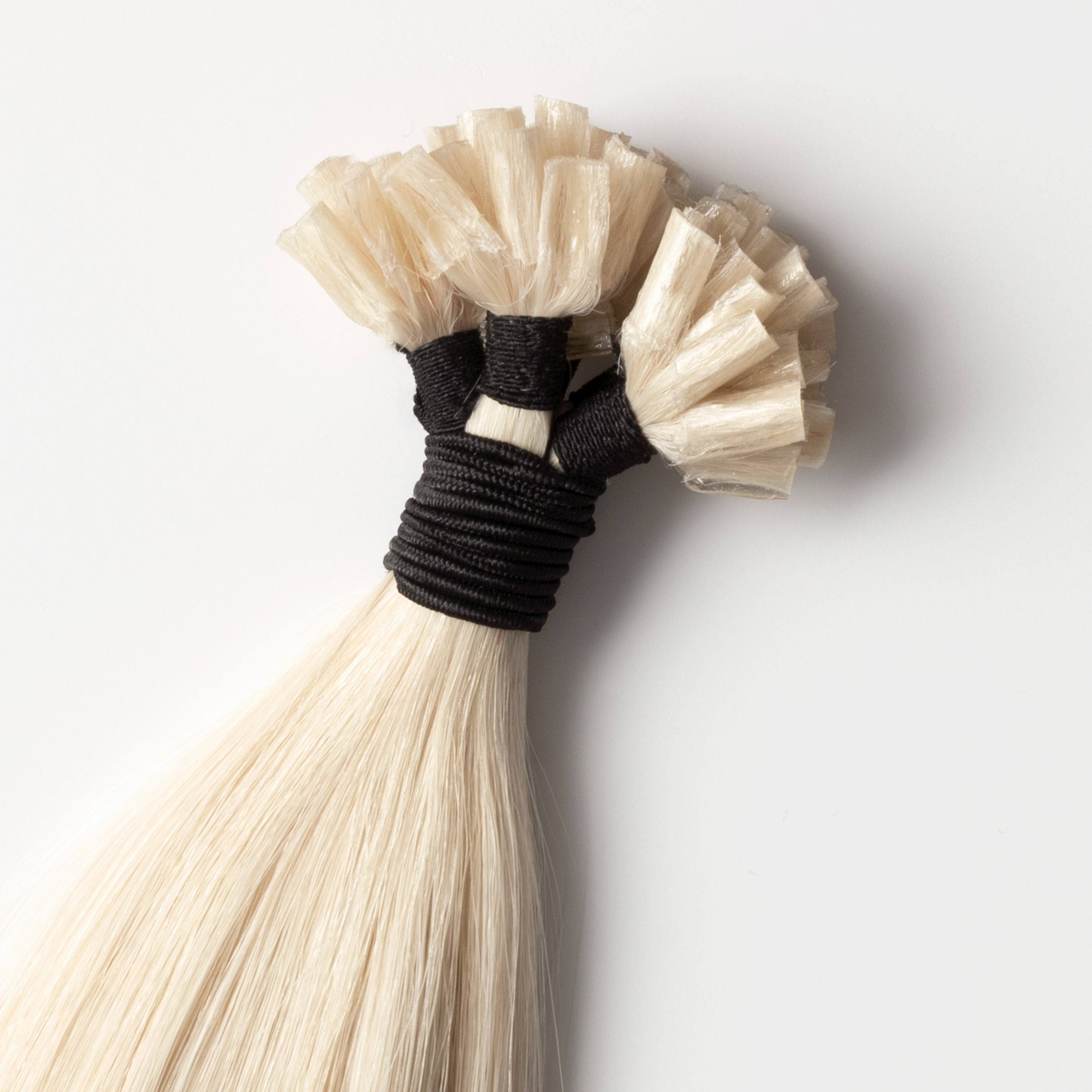 Pasemka keratynowe - Light Ash Blonde 60B