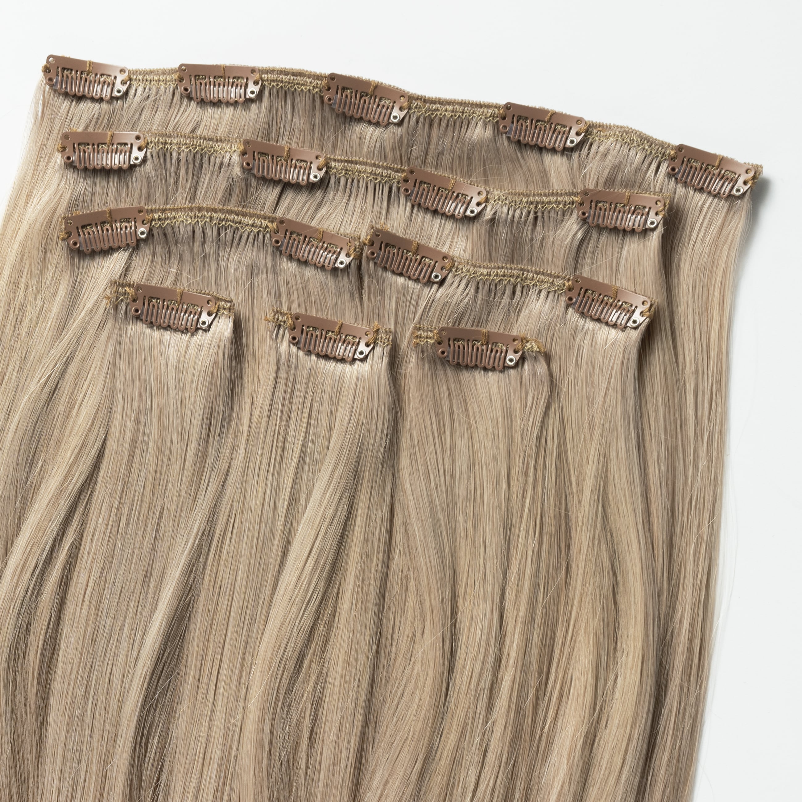 Clip In - Ash Blonde 17B