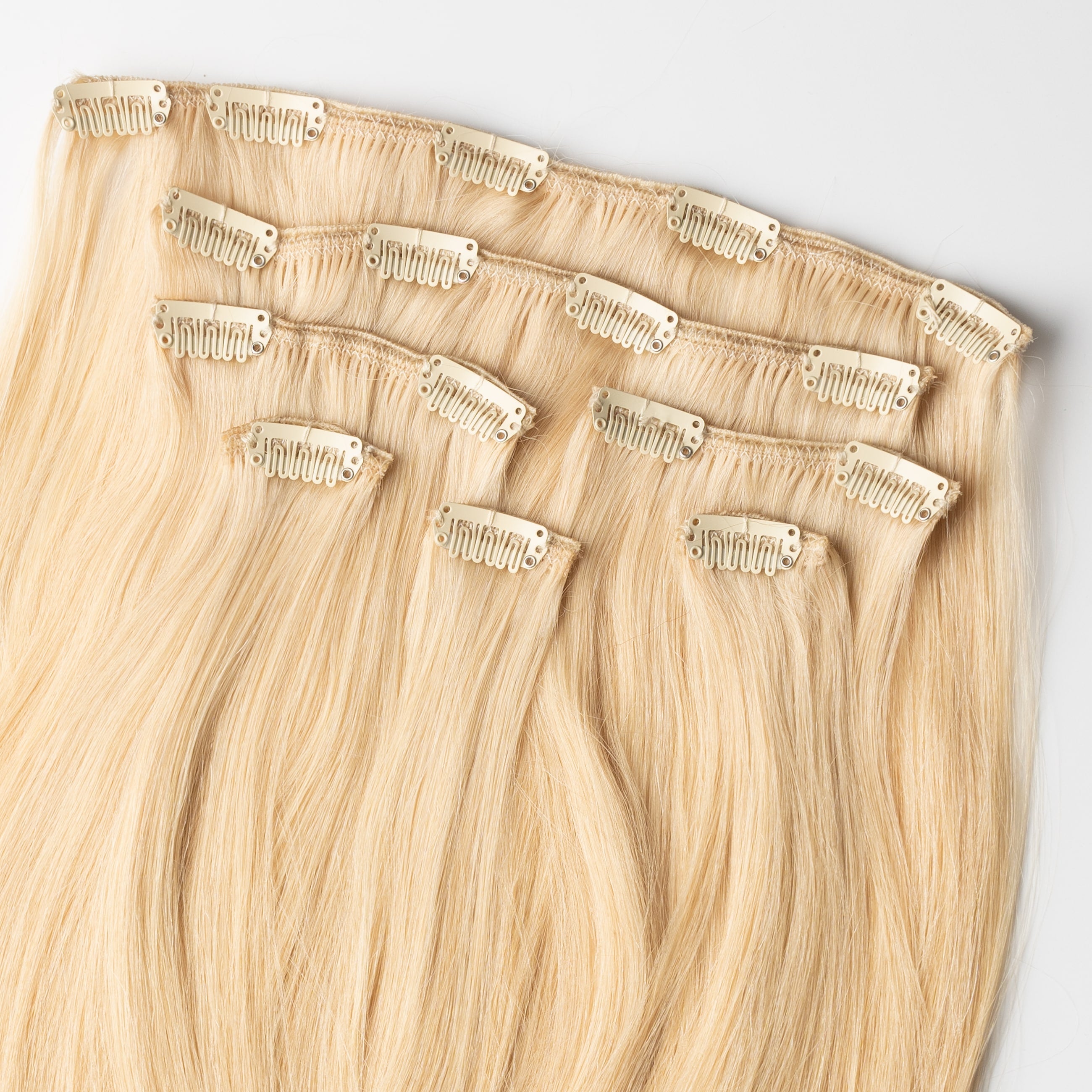 Clip In - Light Honey Blonde 22