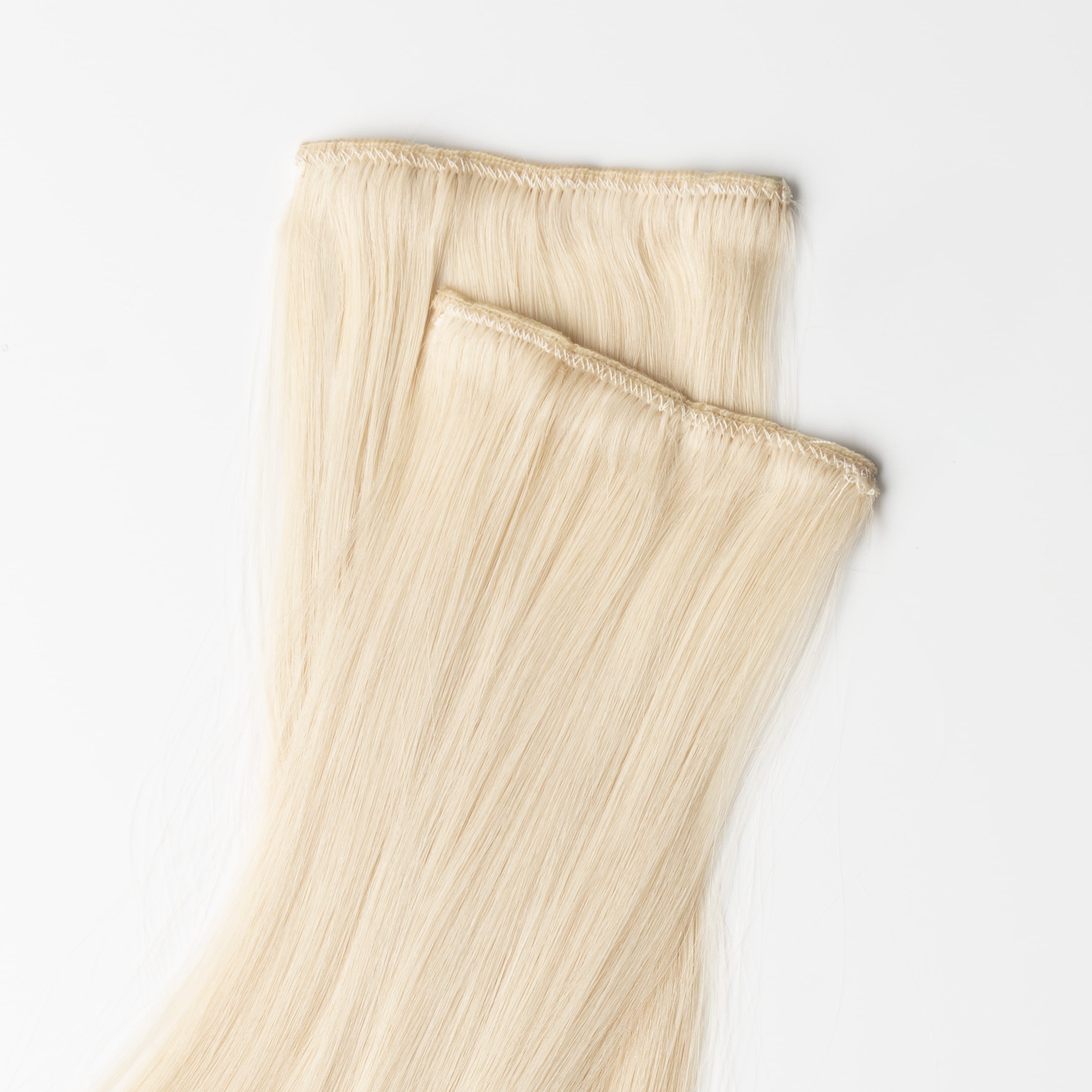 Clip In - Light Ash Blonde 60B