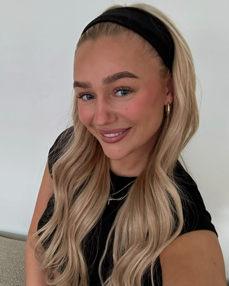 Zobacz looki z Ash Blonde 17B – billede 1